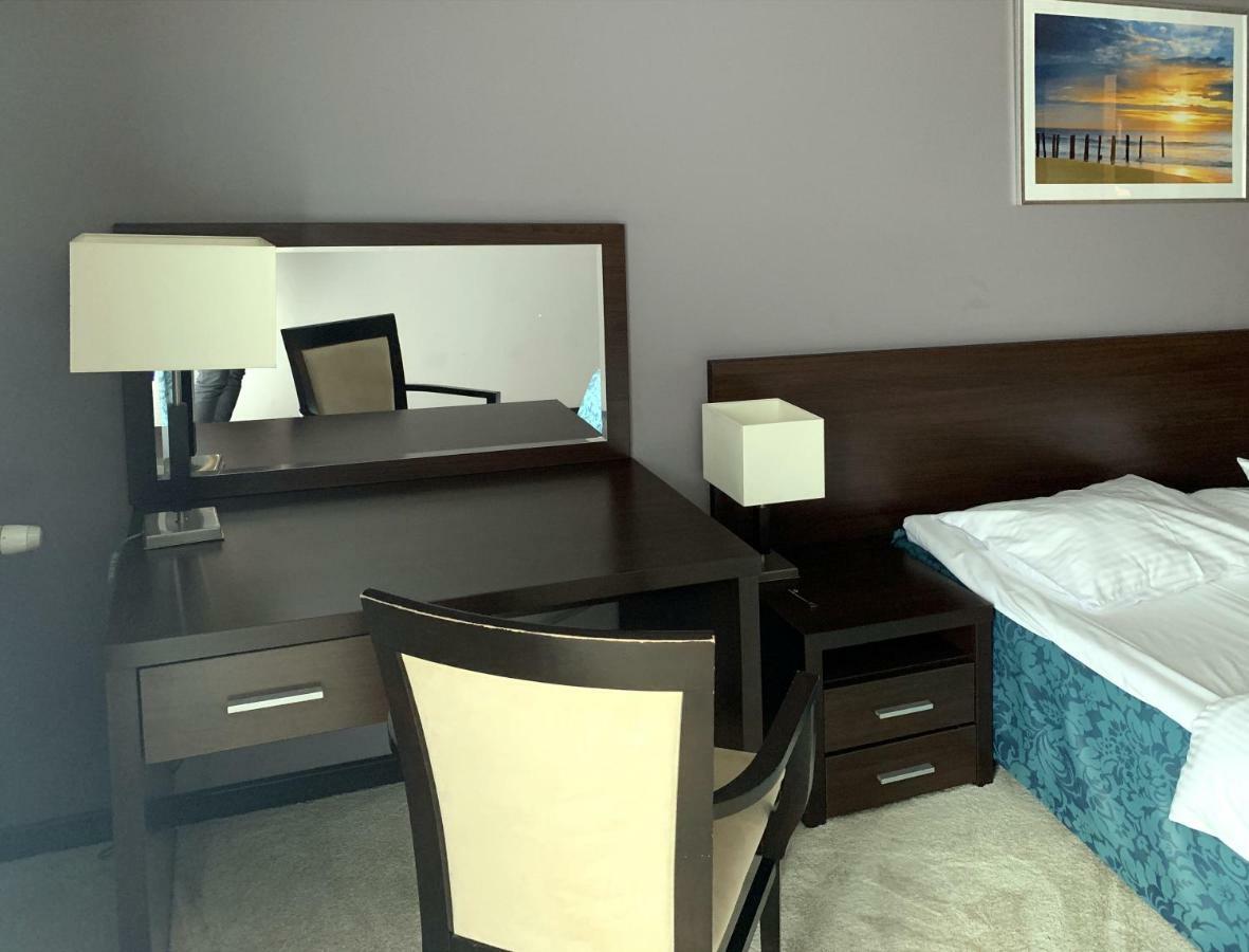 Apartament Tit Aquarius Spa Колобжег Екстериор снимка