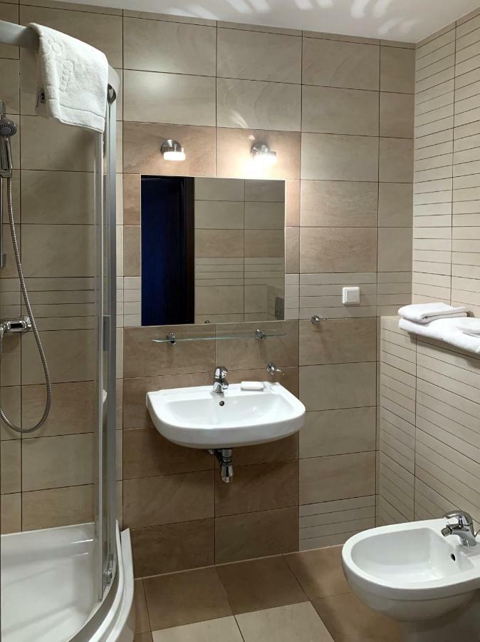 Apartament Tit Aquarius Spa Колобжег Екстериор снимка